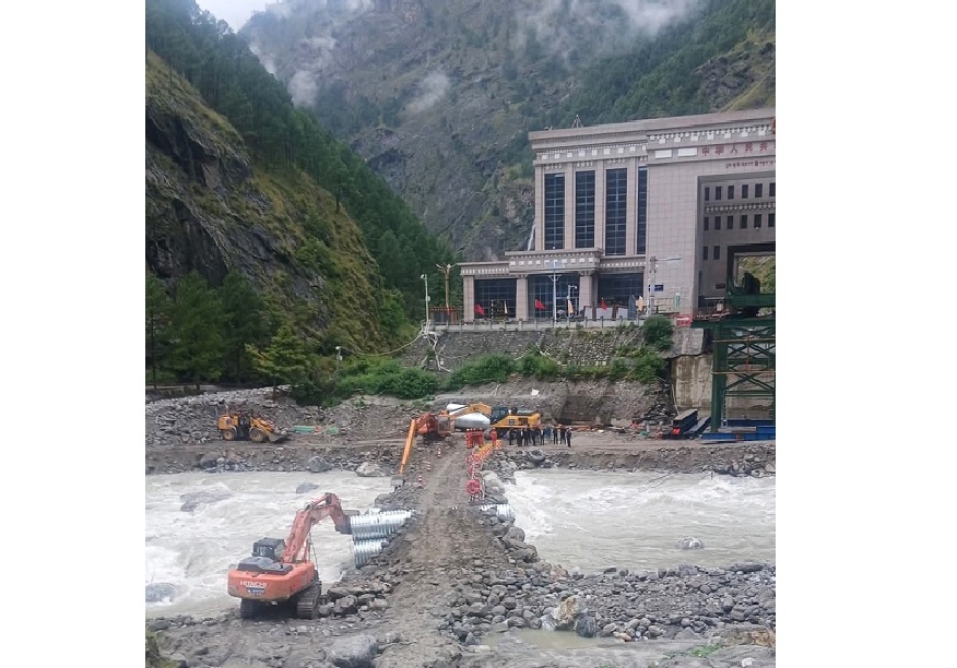 बडादसैँसम्म बेलिब्रिज निर्माण हुने गरी जमिन सतहको ढलान