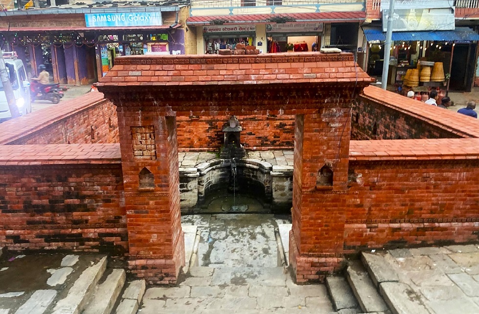 ११५ वर्षको बट्टार ढुङ्गेधारा