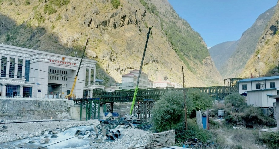 रसुवागढीमा जडान भएको बेलिब्रिज प्राविधिक परीक्षणमा