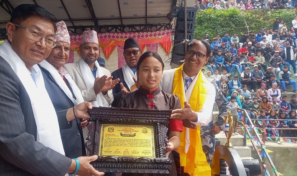 गोसाईँकुण्डको एसइई नतिजा उत्कृष्ट : सोनिया जिल्ला प्रथम