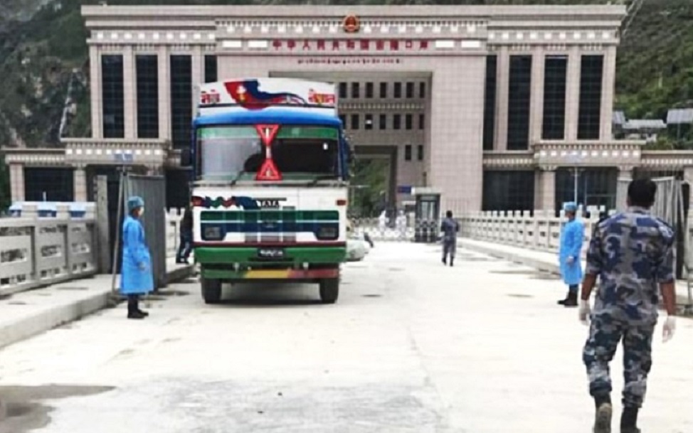 रसुवागढी नाकाबाट रू.३१ अर्बको सामान भित्रिँदा रू.६ अर्ब ४२ करोड राजस्व सङ्कलन