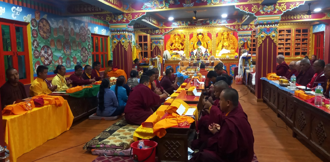 विश्वशान्तिका लागि एक हप्तासम्म ‘त्रिपिटक’ वाचन