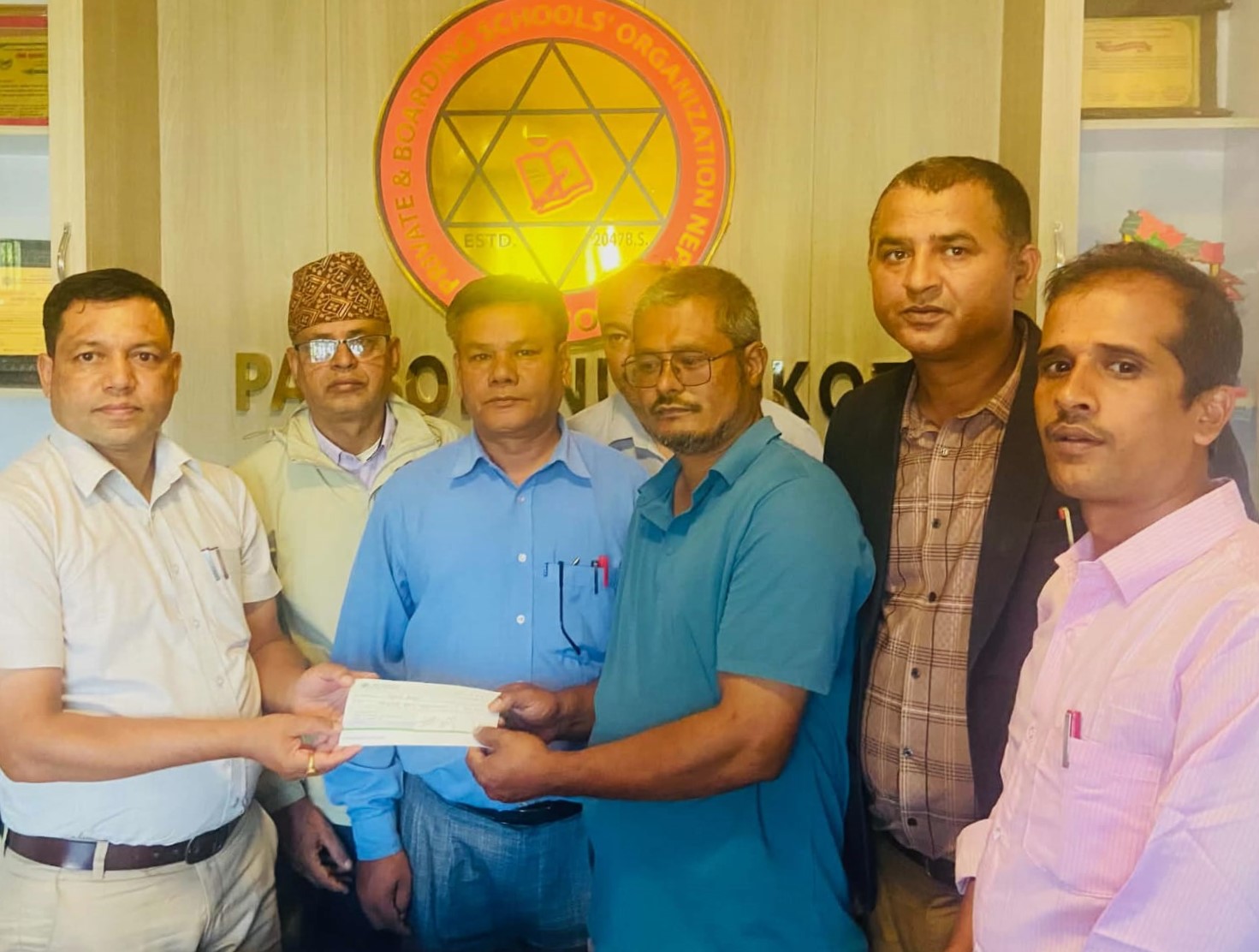 प्याब्सनद्वारा शिक्षक, कर्मचारी, विद्यार्थी र विद्यालयलाई नगद सहयोग